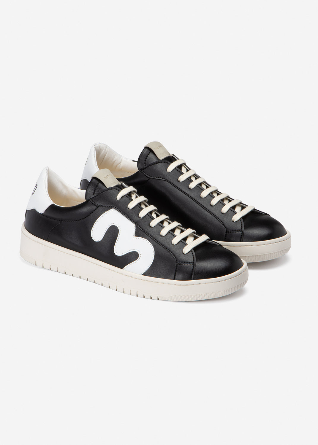 Yuki Vegan Black – Treerreshoes